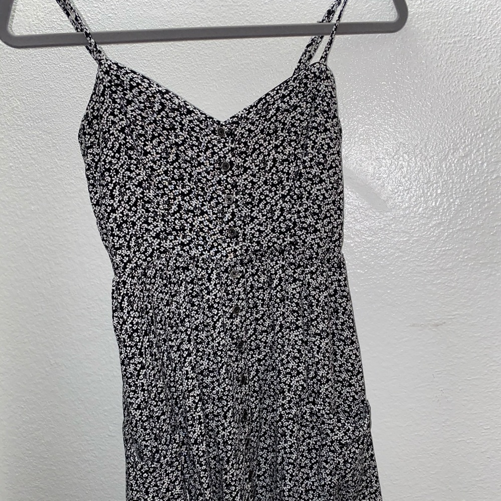 BRAND NEW Black and white floral dress
